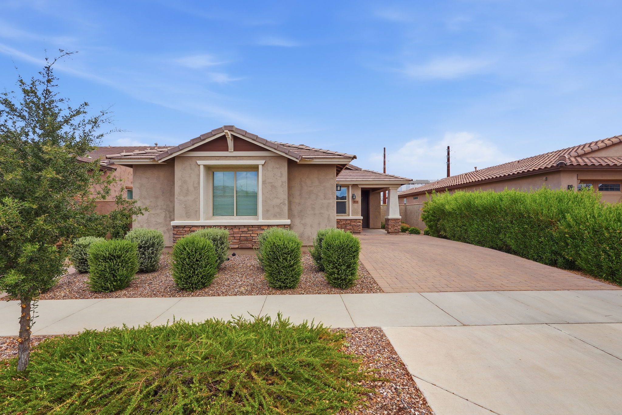 9836 East Red Giant Drive