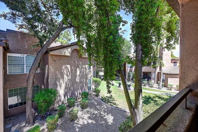 10101 N Arabian Trl Unit 2033