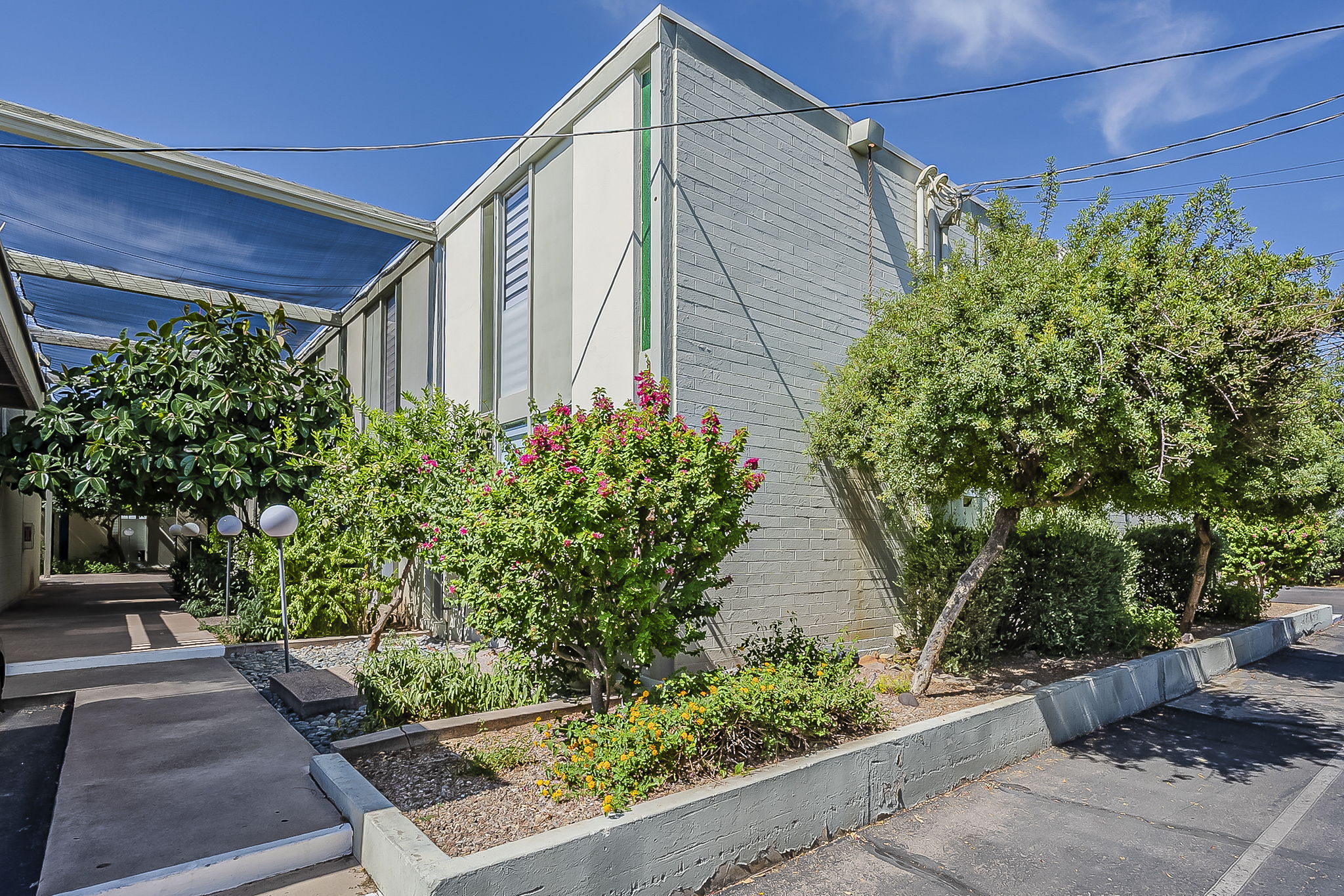 4411 North 40th Street