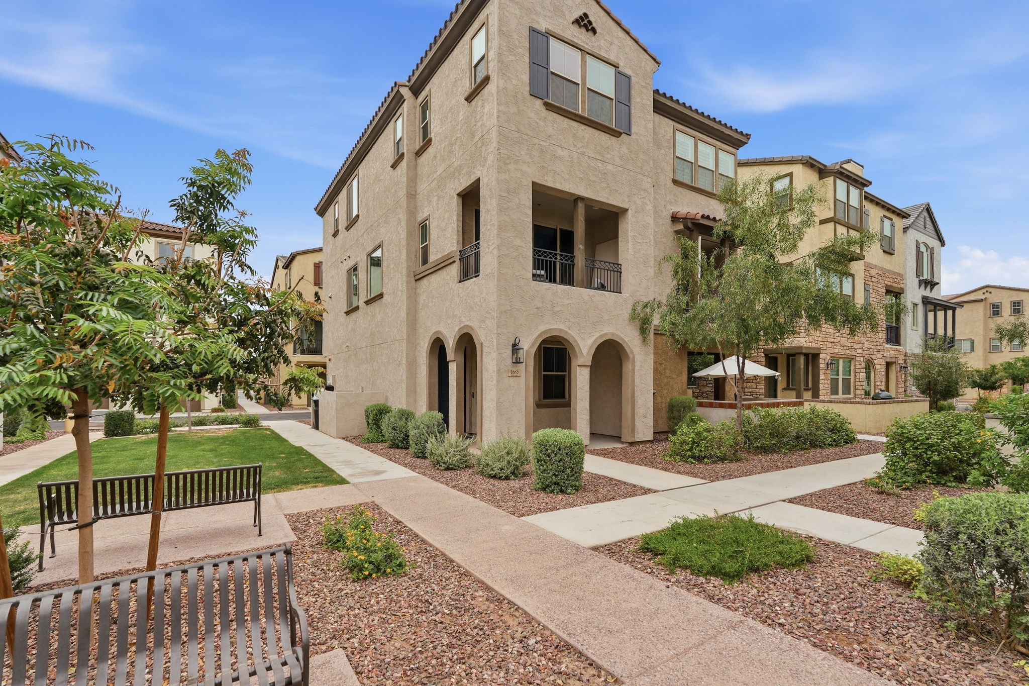 Property thumbnail image
