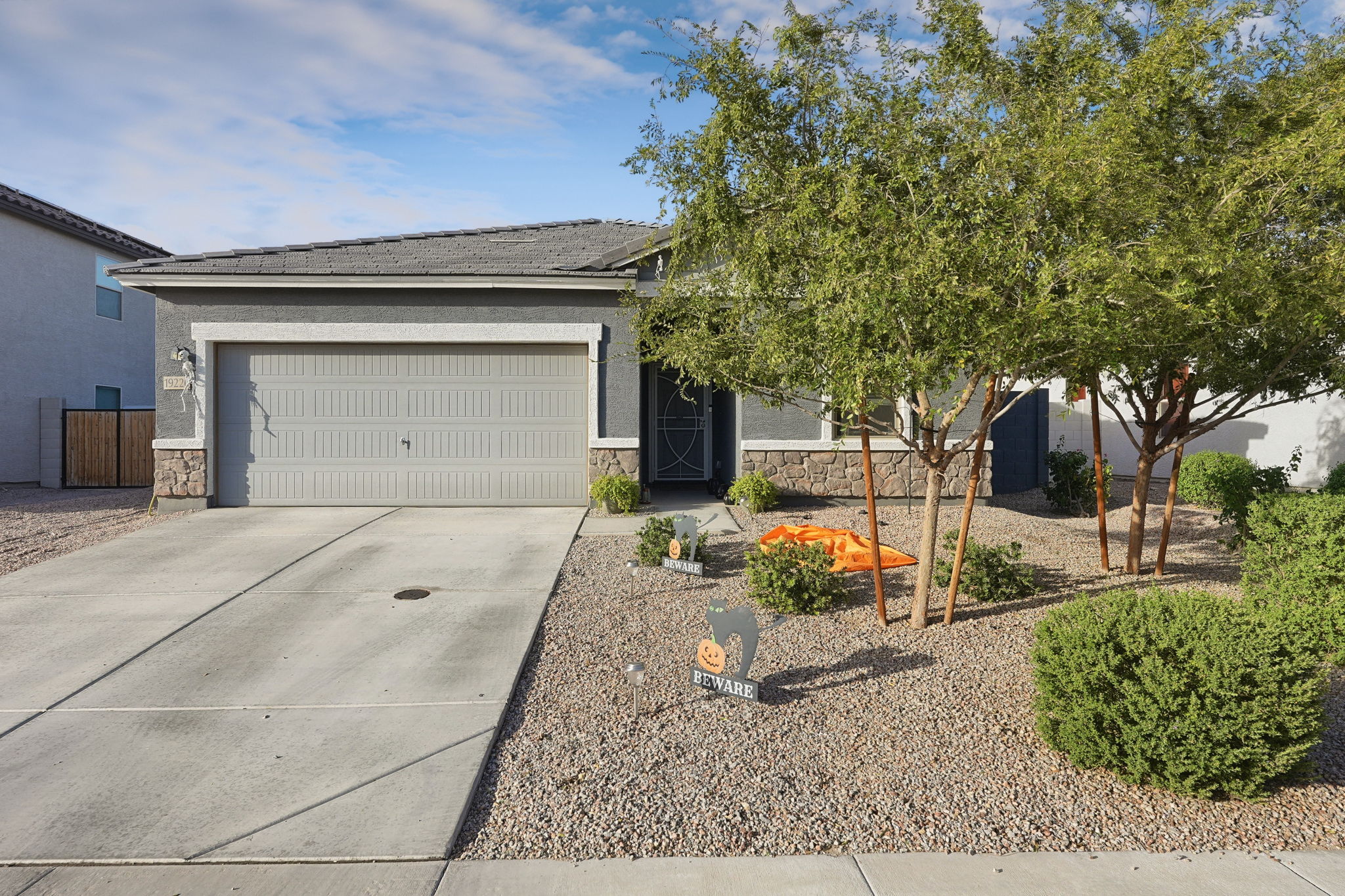 19226 West Elm Street