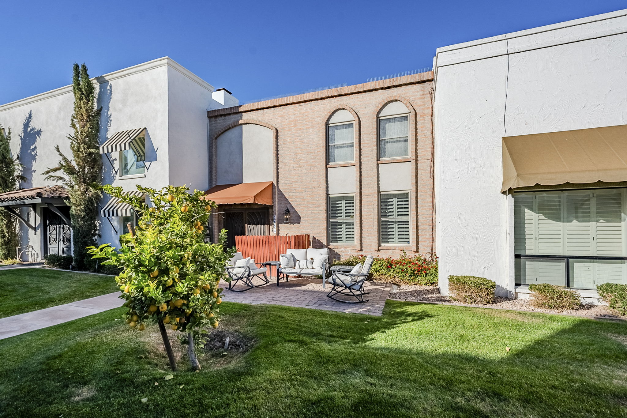 7654 East Minnezona Avenue